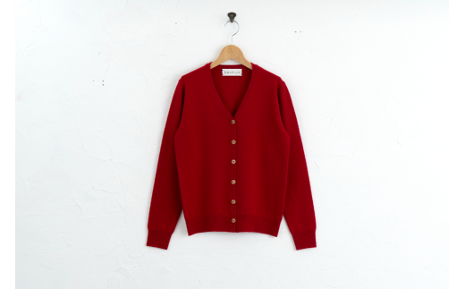 Vネック カーディガン  度詰（レッド）女性用サイズ:M(38)≪白田のカシミヤ/SHIRATA KNITWORKS≫
