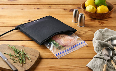 【最短翌日配送】 低温調理器 袋型 PLTC-M01-B ブラック アイリスオーヤマ テレビで紹介