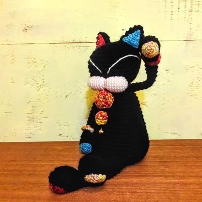 ふるさと納税 朝倉市 atelier mike-tomo オリジナル招き猫「招きmike」クロちゃん |  | 01