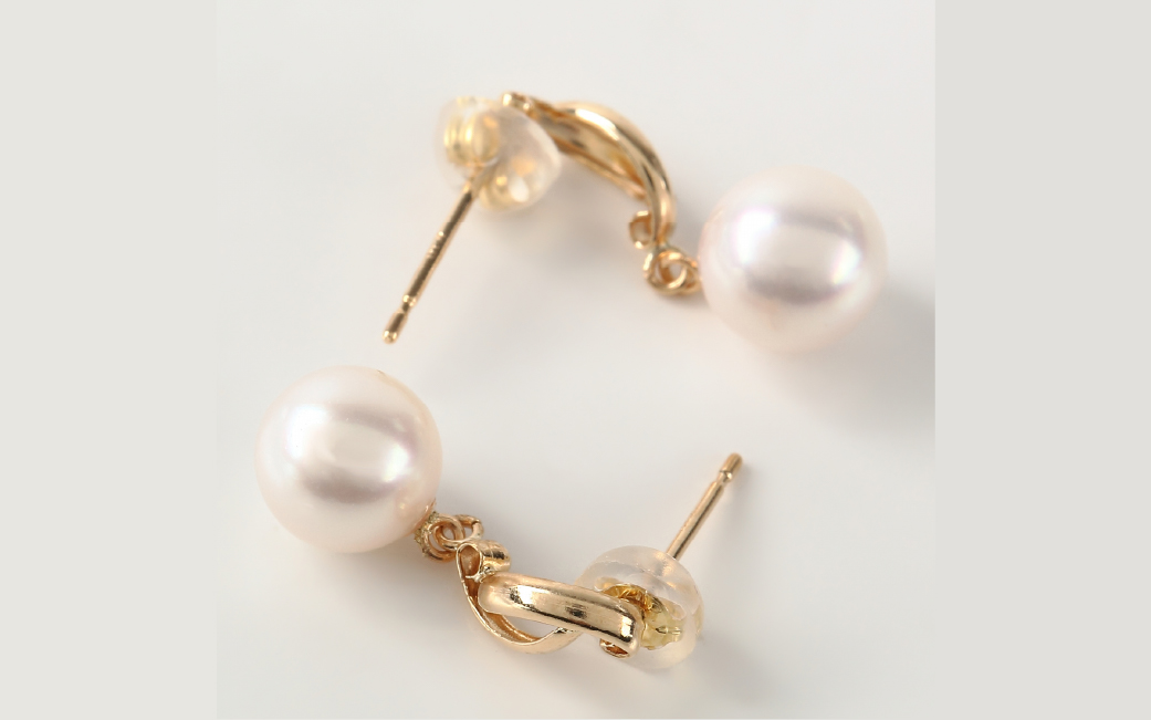 706　K18YGあこや本真珠ピアス　カーブライン7mmUP　　K18 イエローゴールド あこや真珠 ピアス 伊勢志摩 アクセサリー ジュエリー フォーマル カジュアル ギフト 伊勢市 18金 人気 