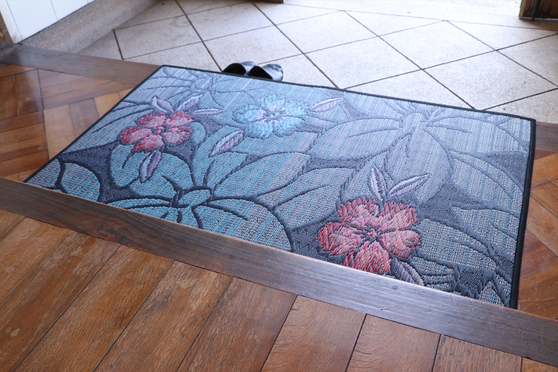 
            抗菌防臭・消臭 玄関マット なでしこ 60cm×90cm BL（ブルー） マット 敷き物 いぐさ い草 イグサ い草マット 福岡県 柳川市
          