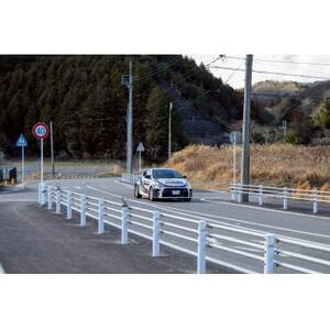 ラリージャパン【額田SS　日近の里観戦券/大人3名+子ども1名/マイカー乗入(乗用車)形埜小学校】【1712757】