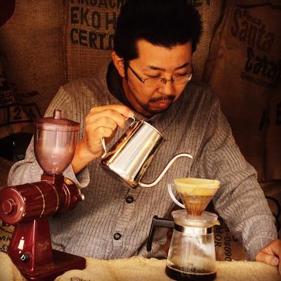 ふるさと納税 韮崎市 八ヶ岳南麓自家焙煎珈琲-スペシャルティコーヒー200g×4種類/合計800g/浅〜深煎り【豆の状態】 |  | 02