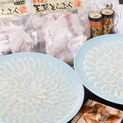 ふるさと納税 宇城市 1日10セット限定!【白子付】大皿使用　国産高級!!天草とらふぐフルコース(7〜8人前)(宇城市) |  | 03