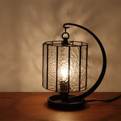 ふるさと納税 瀬戸市 Nijiiro Lamp のステンドグラスのテーブルランプ ストライプ