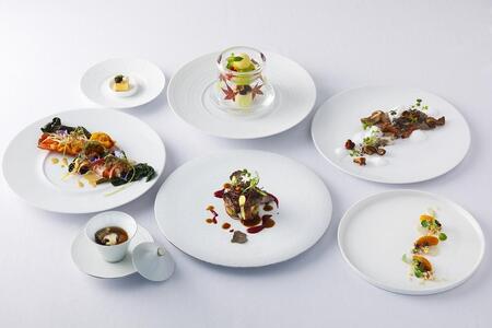 【ハイアットリージェンシー横浜】ミラノ・グリルディナーペア券 | ホテルお食事券 ホテル食事券 ディナー券 ディナー ディナーコース コース料理 ディナーお食事券 横浜市ホテル 横浜市お食事券 ペアお