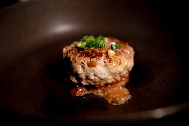 
松阪牛ハンバーグ６個セット
