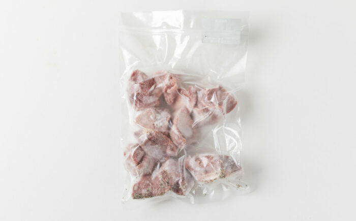 【訳あり】味付き佐賀牛サイコロステーキ 200g 上場亭秘伝のスパイス付 / サイコロステーキ スパイス 佐賀牛 / 佐賀県 / 上場食肉 [41AOCS047]