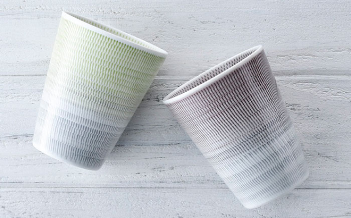 【波佐見焼】色染め流し フリーカップ （大） パープル・グリーン【一真窯】 [BB60]