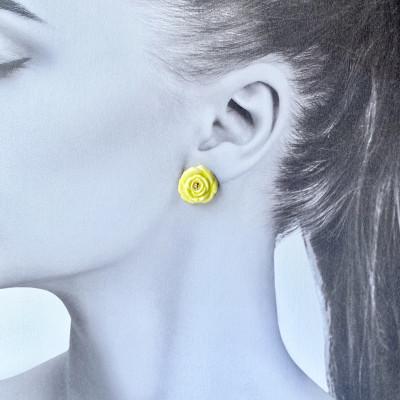 ふるさと納税 茅ヶ崎市 ArtOpus. ピアス 薔薇 大 黄 湘南 茅ヶ崎市 陶磁器 アートギフト |  | 01