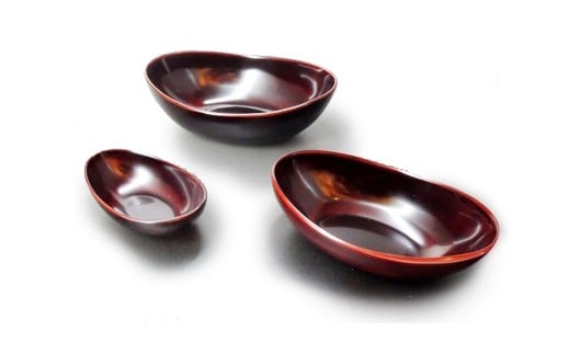 食卓をモダンに彩る『越前漆器 溜 貴船鉢 ３点セット』 [C-00808]