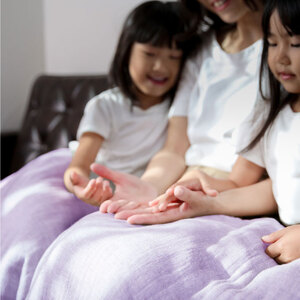 5重織り やわらか 速乾 ガーゼケット ハーフサイズ _あじさい（紫）【G0303】