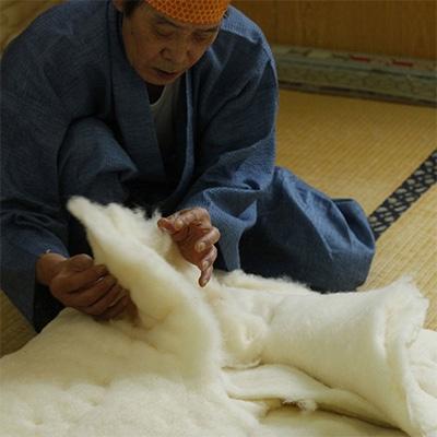 ふるさと納税 我孫子市 こたつ布団　デニム　ブルー(中身+カバー)正方形200cm×200cm |  | 01