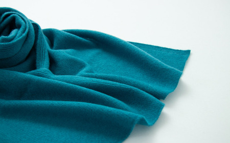 カシミヤ マフラー カシミア UTO 天使のマフラー〈ブルーグリーン〉 岩手県 北上市 H0129 （UTO）最高級カシミヤ カシミアニット カシミアブランド