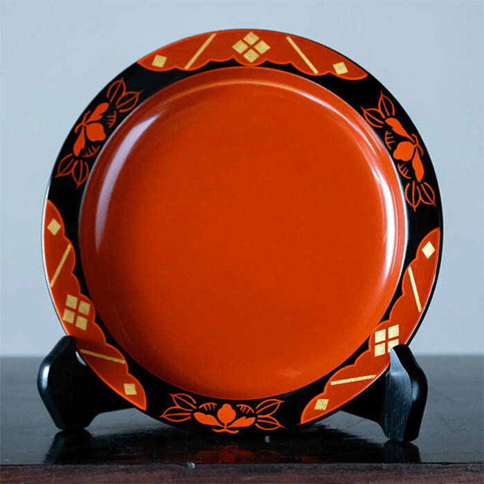 【ふるさと納税】 翁皿 秀衡椿紋 1個入れ【漆塗り 漆器 セット 食器 皿 キッチン用品 東京2020オリンピック・パラリンピック競技大会記念品 うるし 平泉 秀衡塗 翁知屋 おうちや 銘々皿 伝統工芸品 日本製 贈呈品 ギフト お祝い】
