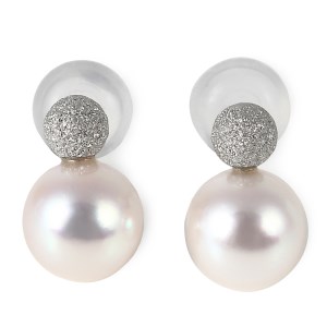 1029 プラチナあこや本真珠ピアス　フラッシュボール　　プラチナ Pt  あこや真珠 ピアス 伊勢志摩 アクセサリー ジュエリー フォーマル カジュアル ギフト 伊勢市 フラッシュボール プチ