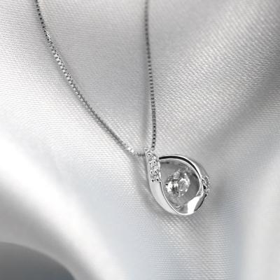 ふるさと納税 甲府市 ダンシングストーンダイヤペンダント【First Love】プラチナ・0.15ct(FTW-3103) |  | 01