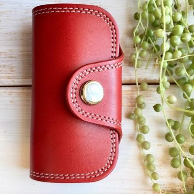 ふるさと納税 京丹後市 本革【アールキーケース】牛革 レッド 栃木レザー使用 110mm×60mm 角に丸味のあるキーケース