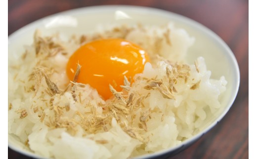 【定期便6回】 ｶﾈｻの「潮かつお燻焼き３袋セット 定期便」（年6回）