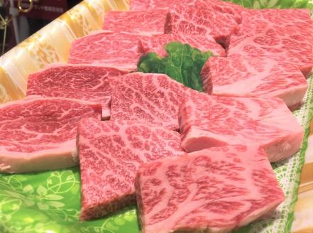 zn160土佐あかうし肩ロース焼肉用（約260ｇ）