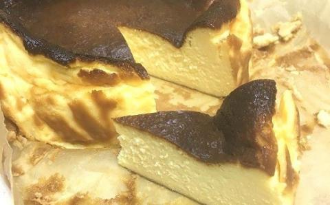 ［0976］土佐ジロー卵のバスクチーズケーキ