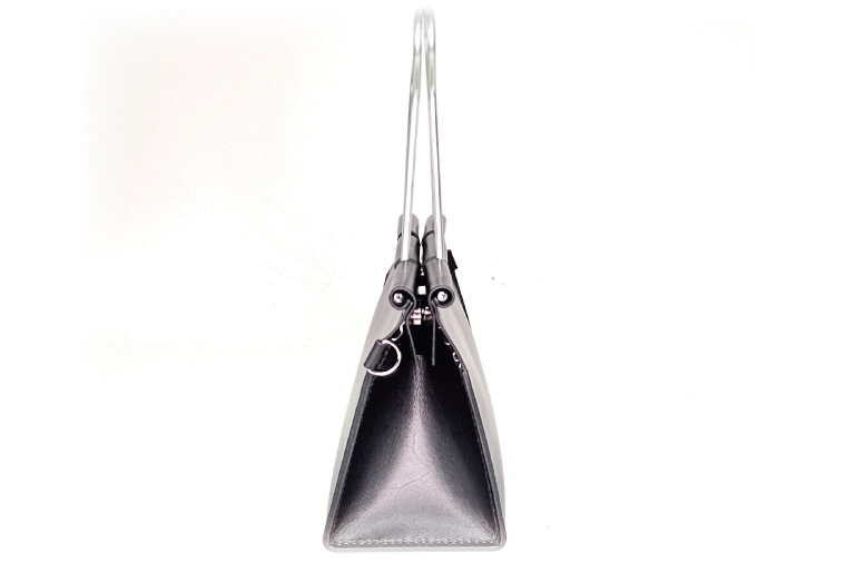 クリップバッグ Wide【バッグ ダブルクリップ クリップ 本革 数量限定 手作り 革製品 小物 水戸市 茨城県】（AF-9）