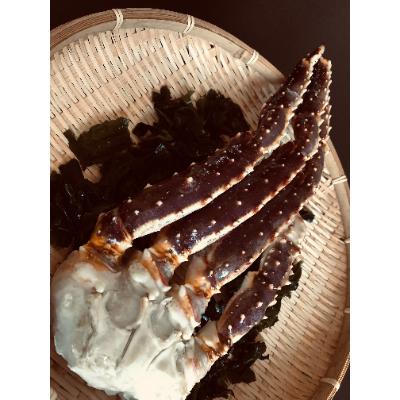 ふるさと納税 網走市 生冷凍タラバ蟹脚半身(約800g) |  | 01