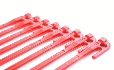 鍛造ペグ（エリッゼステーク） 38㎝×8本セット  レッド キャンプ用品 アウトドア用品 燕三条製 [村の鍛冶屋]【026S039】