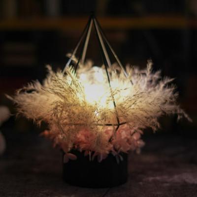 ふるさと納税 和泉市 ドライフラワーのおしゃれなインテリアランプ(ピンク)デザイナーの手作り一点モノ |  | 01