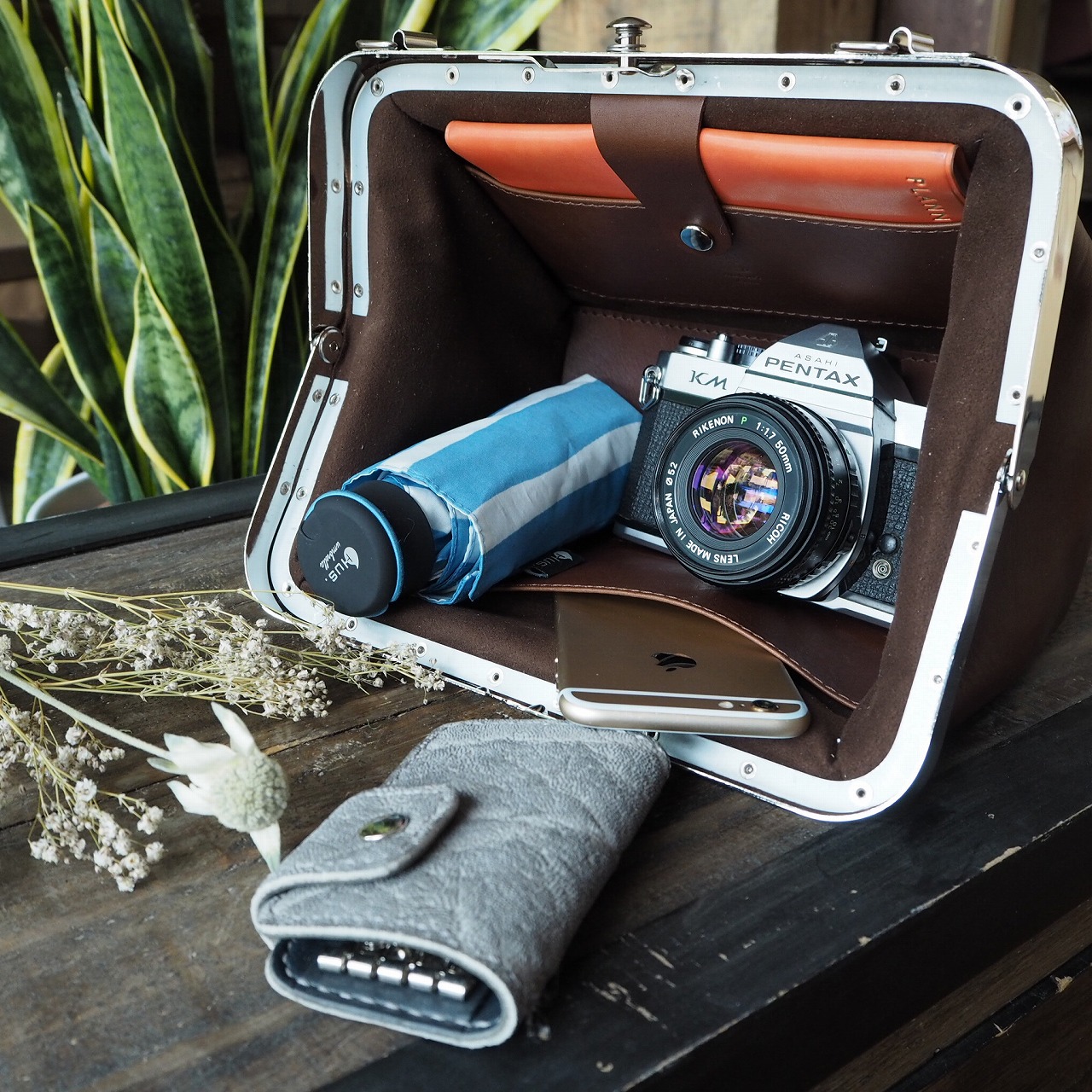 【京都叡山電鉄で採用】車掌かばん ブラック 牛革 スムースレザー レザー 国産 鞄 肩掛け 斜めがけ ショルダー ショルダーバッグ バッグ かばん カバン おしゃれ 手作り プレゼント ギフト 贈り物