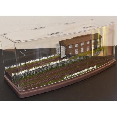 ふるさと納税 南箕輪村 Nゲージ専用展示台 鉄道模型用 木造電車庫 ケース付きA【ひな壇タイプ】