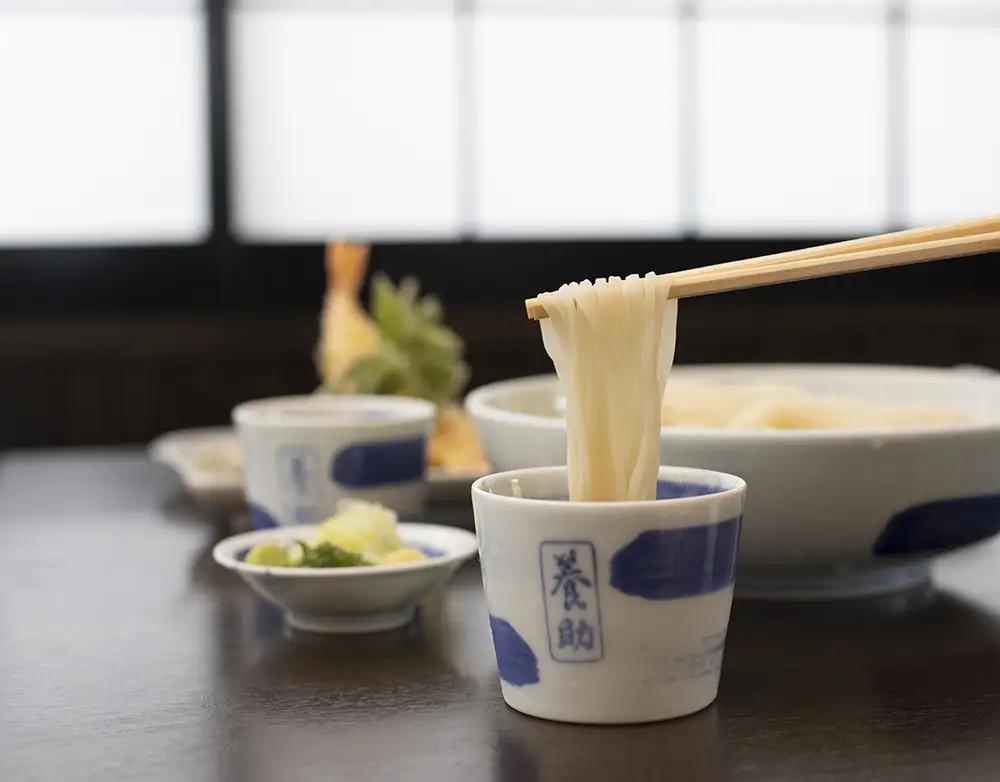 稲庭うどん 比内地鶏醤油つゆ詰合せ　HY-50　10人前【(有)佐藤養助商店】[B7-0101]