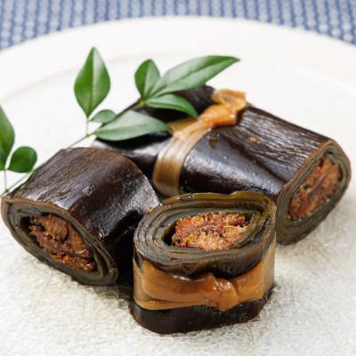 ふるさと納税 釧路町 国産(北海道産)昆布で鰊(にしん)を丁寧に巻いた昆布巻きセット(4本) |  | 01