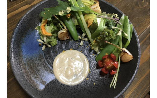 
            循環型自然栽培の野菜・地元食材満載のコース料理を楽しむお食事券15,000円分｜食事券 コース料理 循環型 自然栽培 地元食材 信州グルメ レストラン 長野県産 人気 おすすめ オーガニック 記念日 ランチ ディナー ギフト プレゼント 送料無料 長野県 大町市 ふるさと納税
          