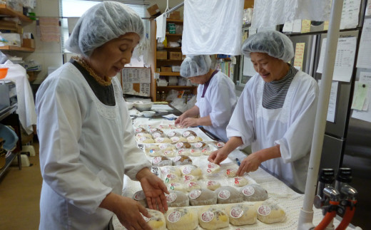 【フワフワもっちり】　めぐ海のおやき・がんづきセット 【 おやき がんづき 地元食材使用 人気 おすすめ ギフト プレゼント こだわり 手づくり 】 RT606