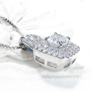 850-9-1 ネックレス PT900 プラチナ ダイヤモンド 計1.8ct センター1ctUP 取り巻き スクエア ペンダント【f238-pt】 ALPAZ018