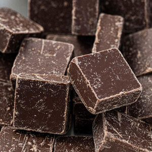 キュービックミルクチョコ 2100g 350gx6袋 4月～10月発送 チョコレート チョコ スイーツ お菓子 おかし ミルク ギフト プレゼント 兵庫県 伊丹市