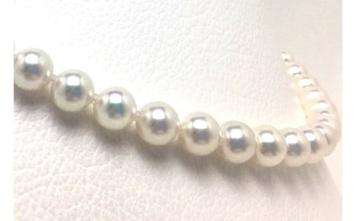 真珠 ネックレス ピアス セット K18 パール 8ミリ ～ 8.5ミリ アクセサリー ジュエリー 三重県 伊勢志摩 志摩 あこや アコヤ貝 冠婚葬祭 結婚式 葬式 フォーマル / 老舗の真珠専門店・