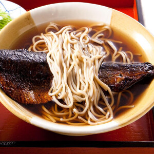 ＜年末配送・予約受付＞【松葉】にしんそば詰合(4人前)｜そば 京都 老舗 人気［ 年越し にしんそば  総菜 4人前 出汁 年末 年越し 正月 ギフト プレゼント お取り寄せ 通販 送料無料 ふるさと