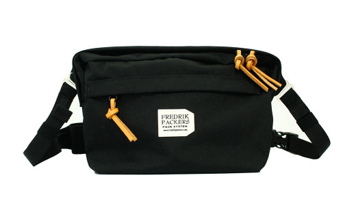 ＜ R8年熊本地震復興支援 ＞FREDRIK PACKERS 500D FUNNY PACK(BLACK)