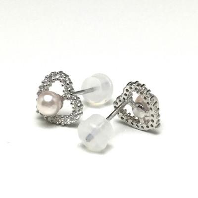 ふるさと納税 志摩市 老舗の真珠専門店・高品質 アコヤ真珠 ピアス 4.0〜4.5ミリ シルバー・ハート |  | 01