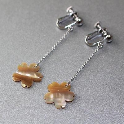 ふるさと納税 志摩市 貝のイヤリング【桜:アワビ】