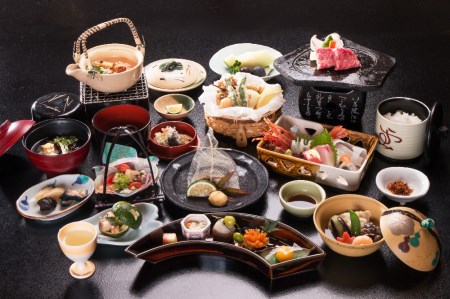 銘石の宿かげつペア宿泊券 一間タイプ（2名様1泊2日 平休日のみ） 040-002