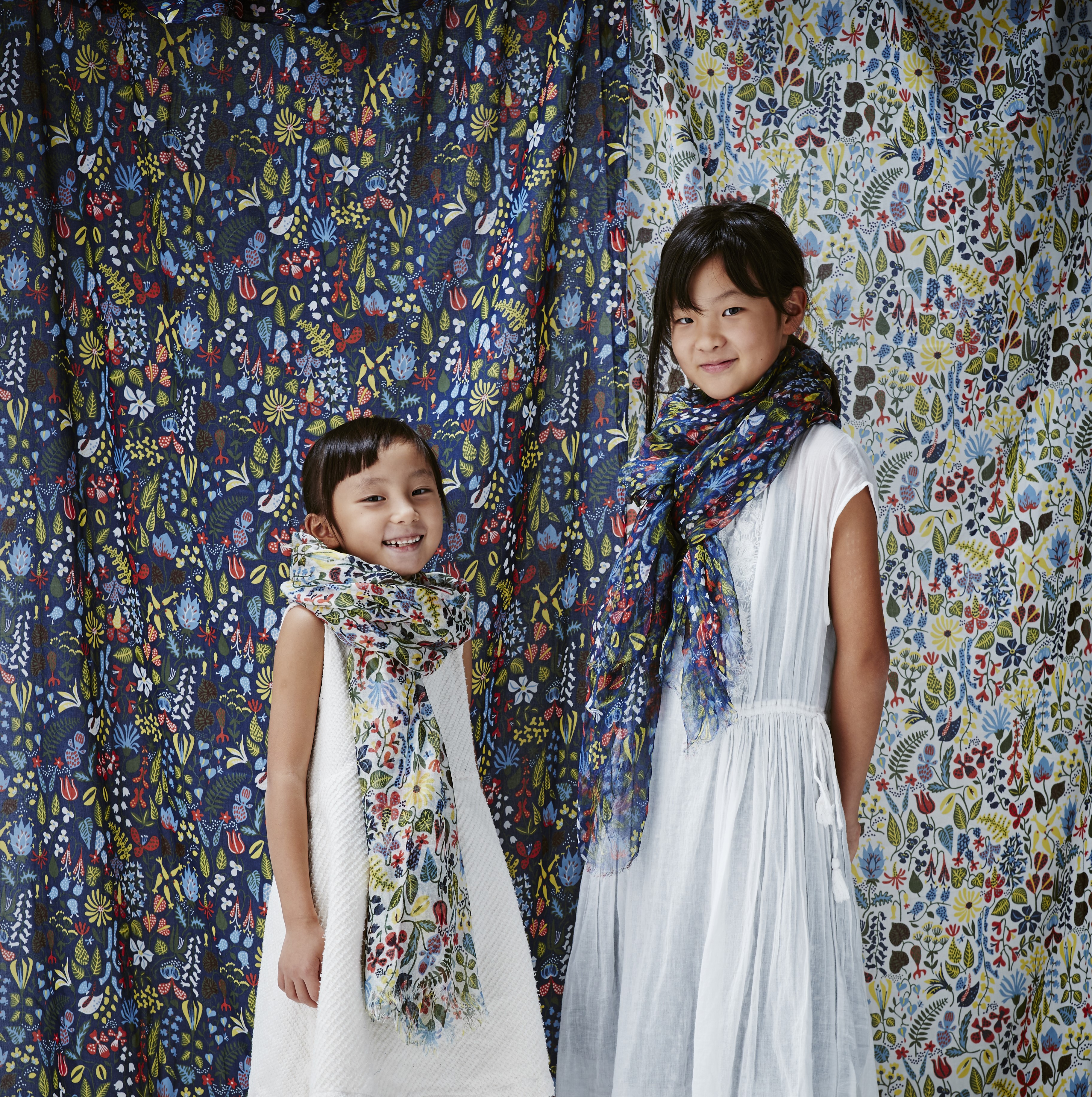 1020-001 ストール　スティグ・リンドベリ「ハーバリウム」白