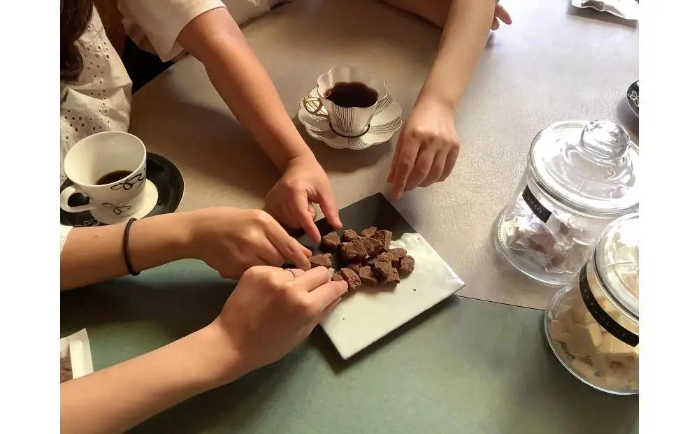 巌 -Iwao チョコレート スイート 5袋入り（1袋 3～5粒入り）【お菓子 スィーツ チョコレート 高級 チョコレート 特許製法 貴重なチョコレート ホワイトチョコレート バレンタイン 自分用 ご