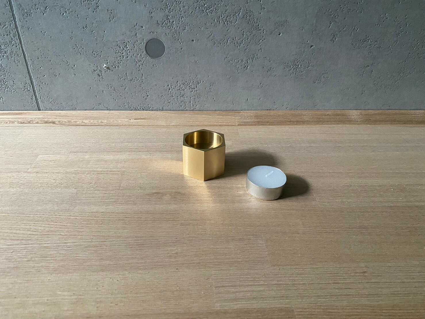 【ふるさと納税】CTSH LIGHT. キャンドルホルダー＜HEXAGON＞ 瑞浪市 / ジオニック インテリア ろうそく 真鍮 ゴールド[AZBQ124]