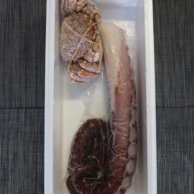 ふるさと納税 根室市 毛かに400〜550g、たこ足700g〜1kg C-36045 |  | 01