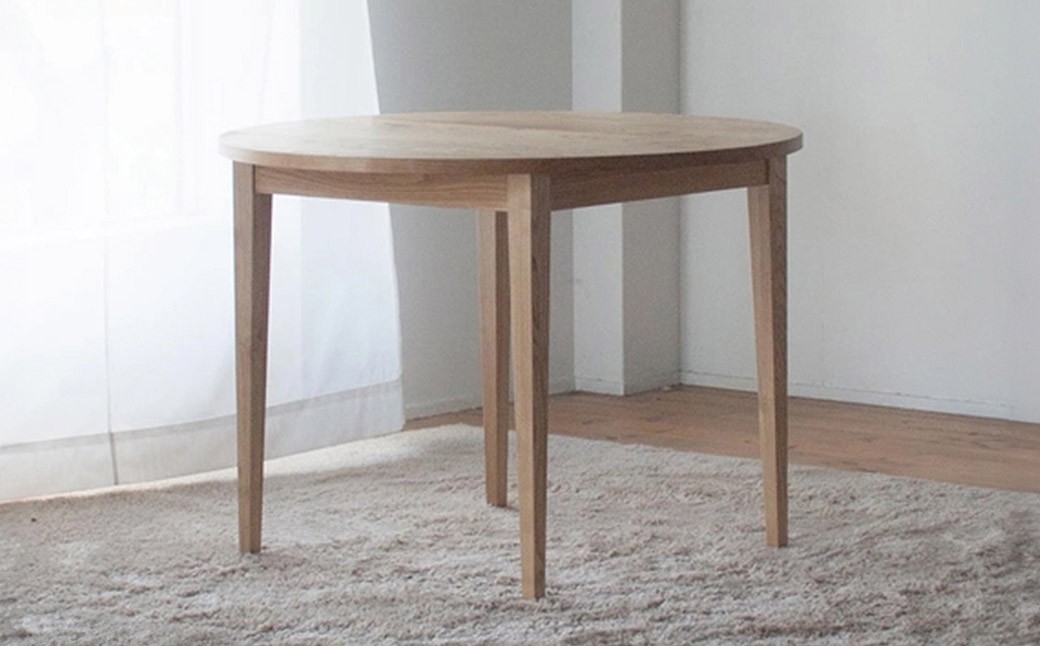 
            くりの丸いダイニング （直径110cm・国産栗材・ウレタン塗装） ダイニングテーブル 食事 ／ テーブル 机 ラウンドテーブル 丸テーブル 食卓 木製 インテリア 家具 ダイニング 日本製 福岡県 柳川市
          