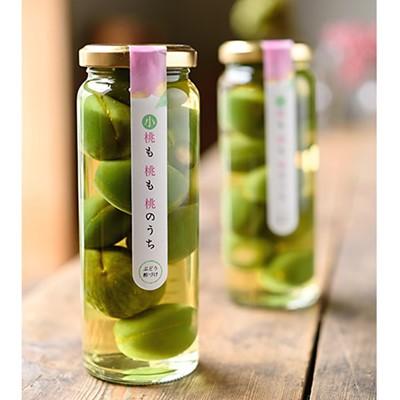 ふるさと納税 山梨県 食卓が華やぐ♪前菜やワインのお供に!桃のピクルス「小桃も桃も桃のうち」3本ギフト |  | 03