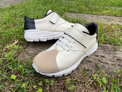 快適 !職人が作る レザースニーカー 白 × 黒 25cm | 関口善大靴工房 